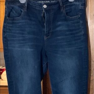 American Eagle 360• Ne(x)t Level Stretch jeans